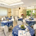 Cristina Hotel