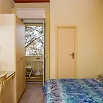 Cristina Hotel