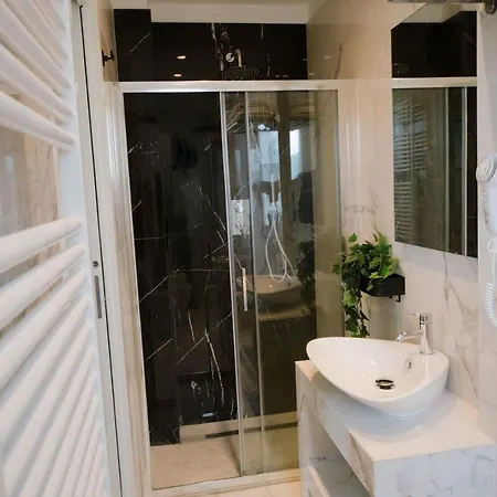 Cristina Hospitality (adults Only) Hotel