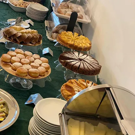 Cristina Hospitality (adults Only) 3* 리치오네