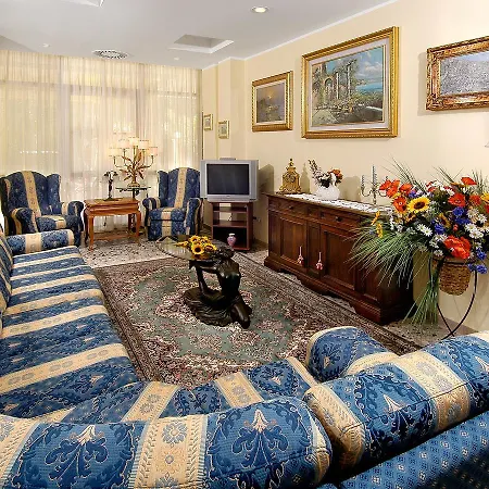 Cristina Hospitality (adults Only)