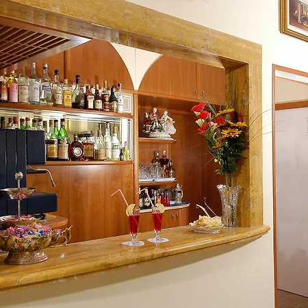 Cristina Hospitality (adults Only) 리치오네