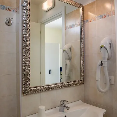 Cristina Hospitality (adults Only) Ριτσιόνε