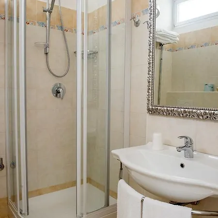 Cristina Hospitality (adults Only) Ξενοδοχείο