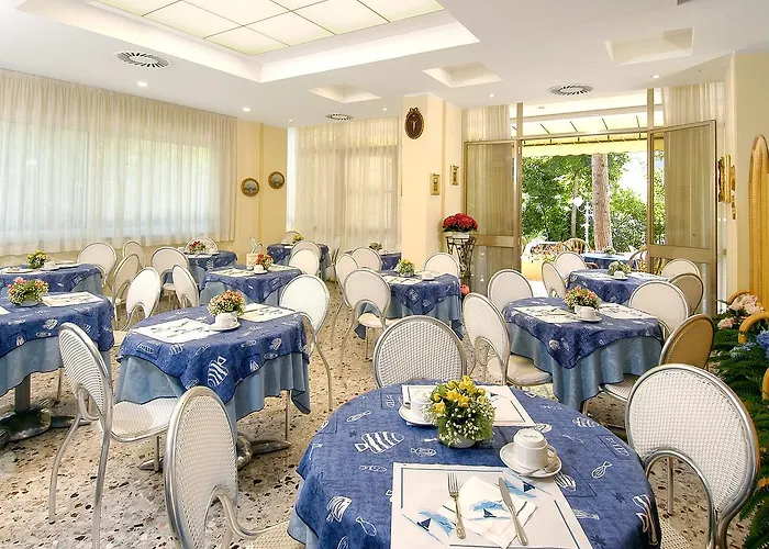 Cristina Hotel