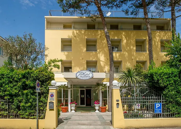 Cristina Hospitality (adults Only)